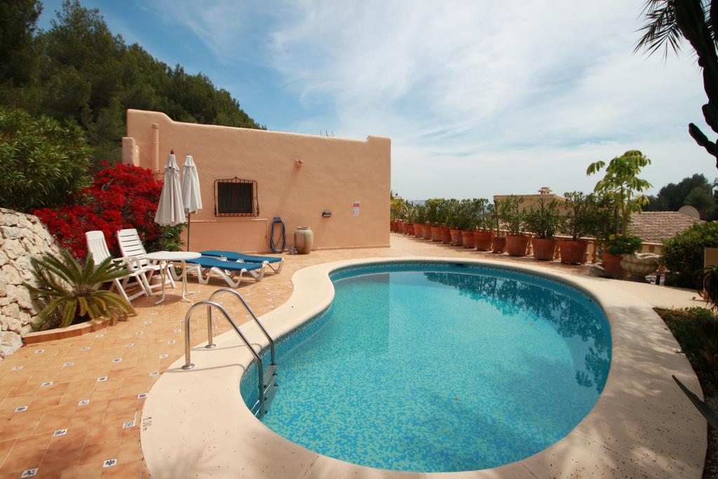 Chrisuli - Well Furnished Villa With Panoramic Views In Moraira Room photo
